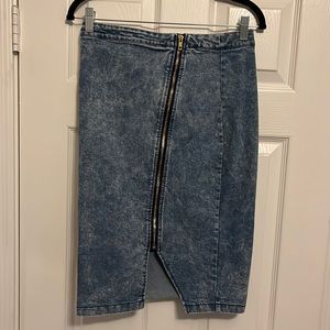 Denim pencil skirt